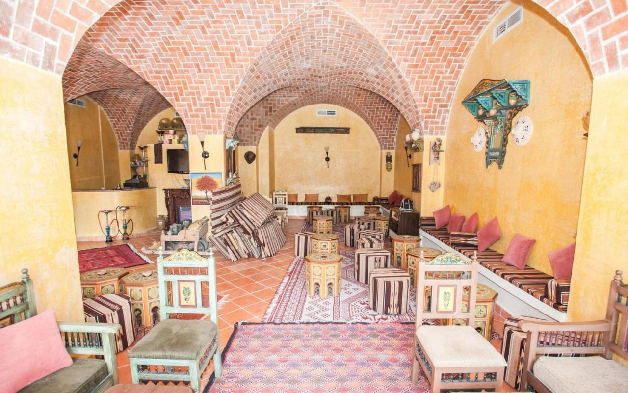 Hotel & Club Lella Meriam Dzsardzsísz Kültér fotó